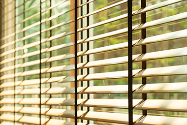 窓回り装飾(カーテン、ブラインドなど)